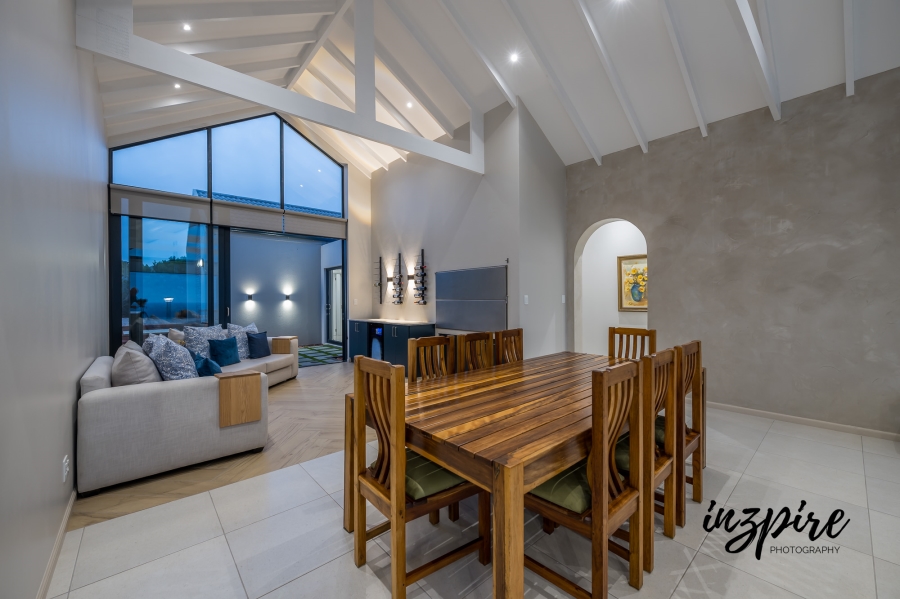 3 Bedroom Property for Sale in Village On Sea Western Cape